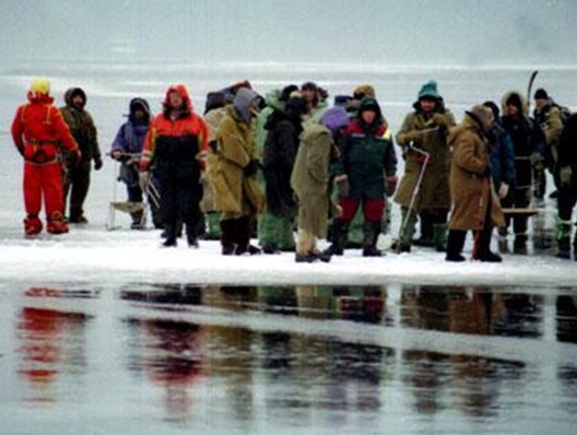 В Оренбуржье спасли 11 рыбаков