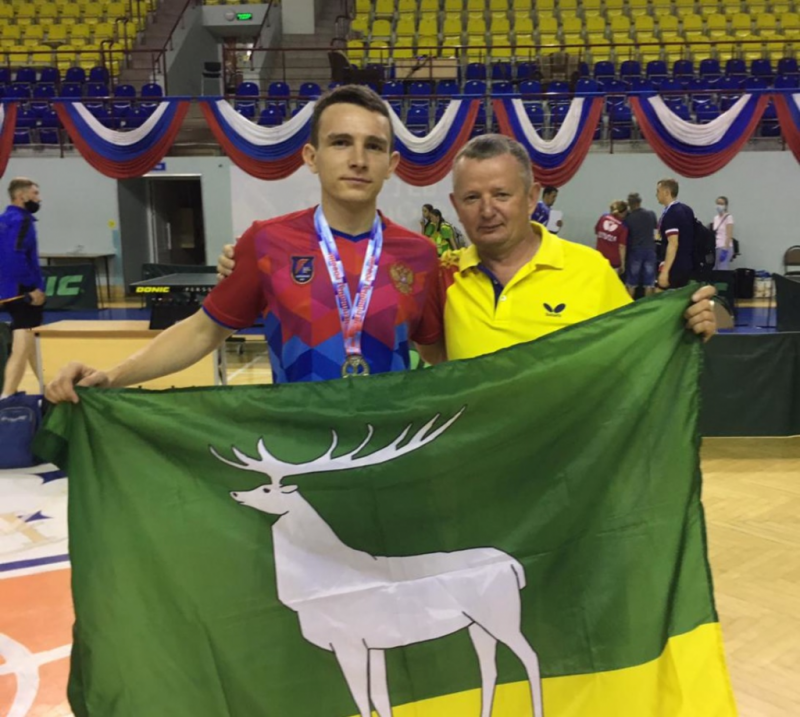Спортсмен из Бузулука стал серебряным призером чемпионата России по настольному теннису