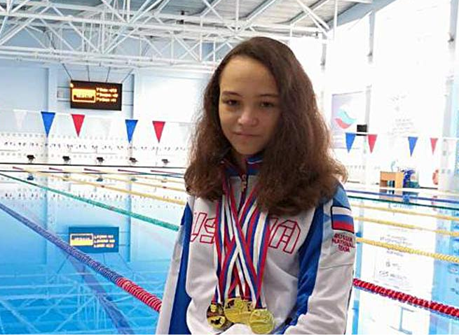 Пловчиха из Орска стала паралимпийской чемпионкой