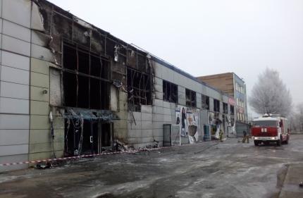 СК возбудил уголовное дело по факту пожара в торговом комплексе «Мир»