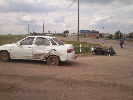  В Пономаревском районе «десятка» сбила мотоциклиста