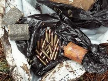 Оренбуржец нашел мешок с боеприпасами