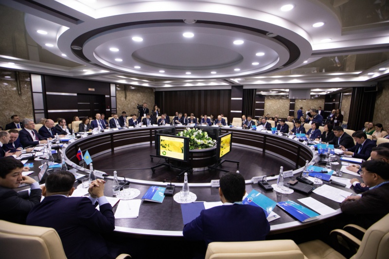В Оренбуржье стартовал Форум межрегионального сотрудничества России и Казахстана