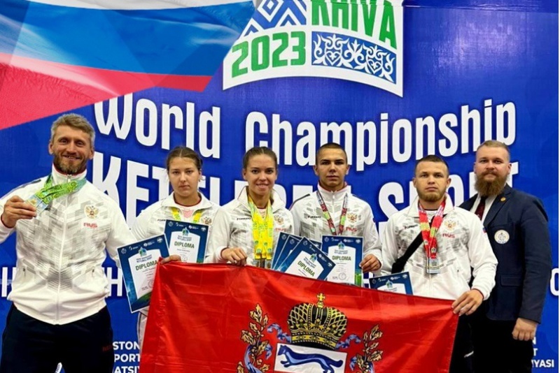 Оренбургская спортсменка установила мировой рекорд на чемпионате мира по гиревому спорту 