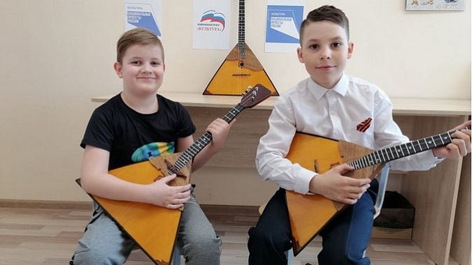 Музыкальные инструменты для юных талантов Оренбуржья